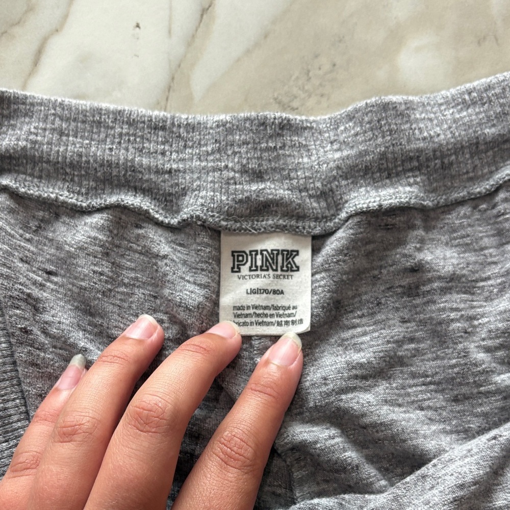 PINK Victoria's Secret Gray Lounge Shorts - Picture 2 of 4